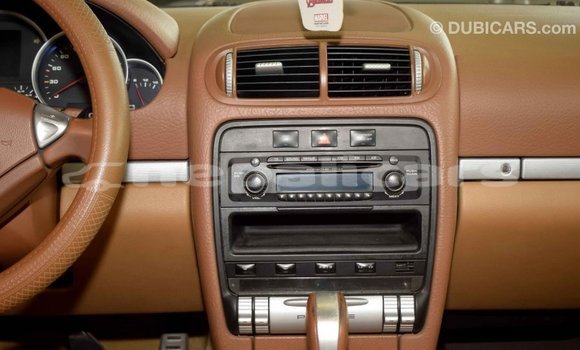 Buy Import Porsche Cayenne Green Car in Import - Dubai in Bagmati Buy Import Porsche Cayenne Green Car in Import - Dubai in Bagmati