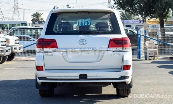 Buy Import Toyota Land Cruiser White Car in Import - Dubai in Bagmati Buy Import Toyota Land Cruiser White Car in Import - Dubai in Bagmati