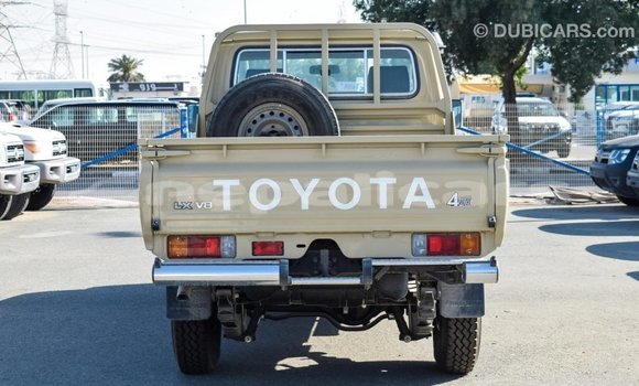 Buy Import Toyota Land Cruiser Beige Car in Import - Dubai in Bagmati Buy Import Toyota Land Cruiser Beige Car in Import - Dubai in Bagmati
