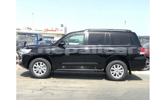 Buy Import Toyota Land Cruiser Black Car in Import - Dubai in Bagmati Buy Import Toyota Land Cruiser Black Car in Import - Dubai in Bagmati