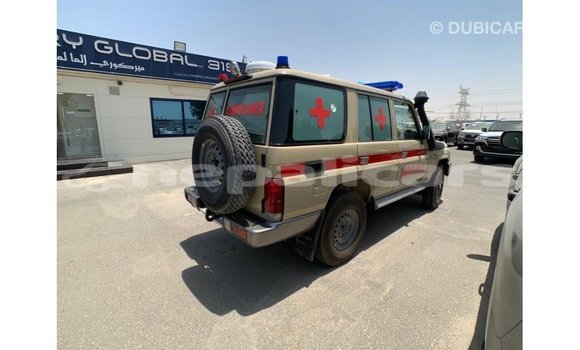 Buy Import Toyota Land Cruiser Beige Car in Import - Dubai in Bagmati Buy Import Toyota Land Cruiser Beige Car in Import - Dubai in Bagmati