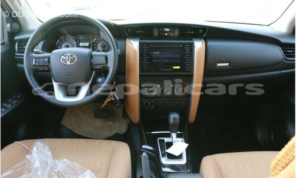 Buy Import Toyota Fortuner Black Car in Import - Dubai in Bagmati Buy Import Toyota Fortuner Black Car in Import - Dubai in Bagmati