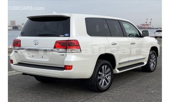 Buy Import Toyota Land Cruiser White Car in Import - Dubai in Bagmati Buy Import Toyota Land Cruiser White Car in Import - Dubai in Bagmati