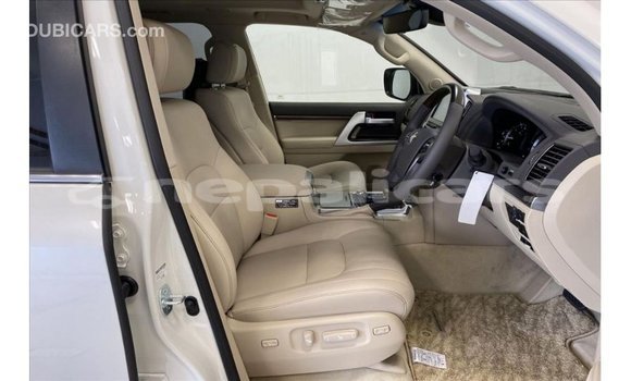 Buy Import Toyota Land Cruiser White Car in Import - Dubai in Bagmati Buy Import Toyota Land Cruiser White Car in Import - Dubai in Bagmati