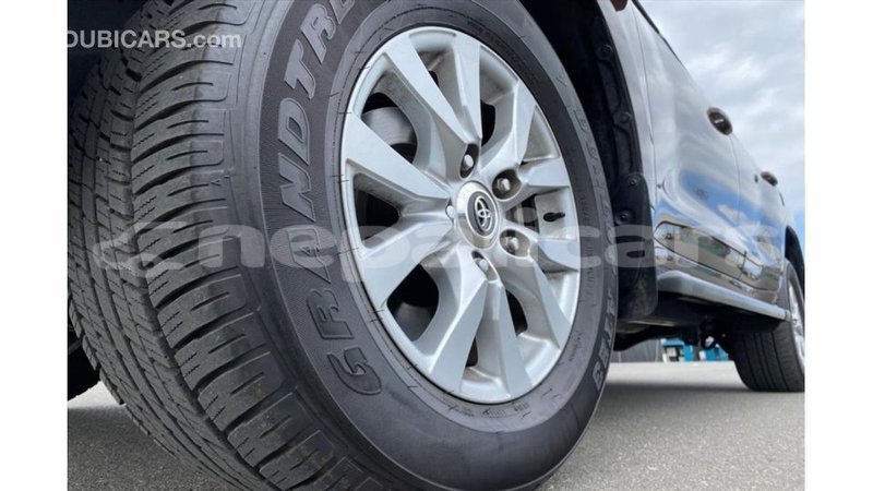 Big with watermark toyota land cruiser bagmati import dubai 3276