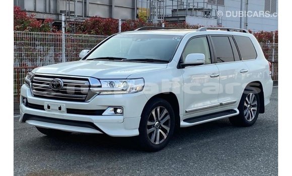 Buy Import Toyota Land Cruiser White Car in Import - Dubai in Bagmati Buy Import Toyota Land Cruiser White Car in Import - Dubai in Bagmati