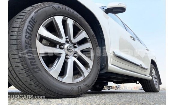 Buy Import Toyota Land Cruiser White Car in Import - Dubai in Bagmati Buy Import Toyota Land Cruiser White Car in Import - Dubai in Bagmati