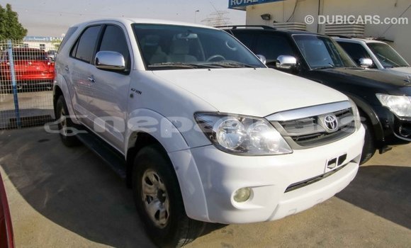 Buy Import Toyota Fortuner White Car in Import - Dubai in Bagmati Buy Import Toyota Fortuner White Car in Import - Dubai in Bagmati