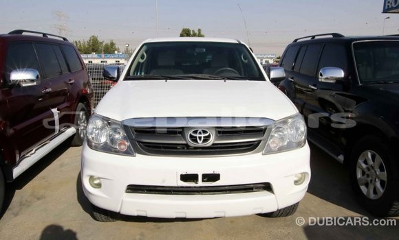 Buy Import Toyota Fortuner White Car in Import - Dubai in Bagmati Buy Import Toyota Fortuner White Car in Import - Dubai in Bagmati