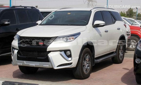 Buy Import Toyota Fortuner White Car in Import - Dubai in Bagmati Buy Import Toyota Fortuner White Car in Import - Dubai in Bagmati