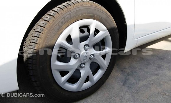 Buy Import Hyundai i10 White Car in Import - Dubai in Bagmati Buy Import Hyundai i10 White Car in Import - Dubai in Bagmati