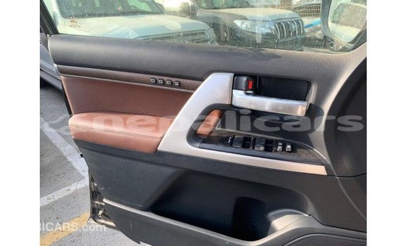 Buy Import Toyota Land Cruiser Black Car in Import - Dubai in Bagmati Buy Import Toyota Land Cruiser Black Car in Import - Dubai in Bagmati
