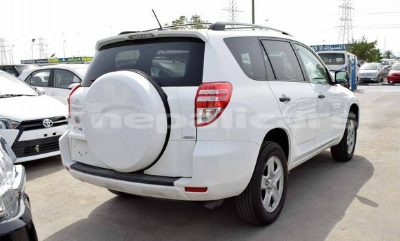 Buy Import Toyota 4Runner White Car in Import - Dubai in Bagmati Buy Import Toyota 4Runner White Car in Import - Dubai in Bagmati