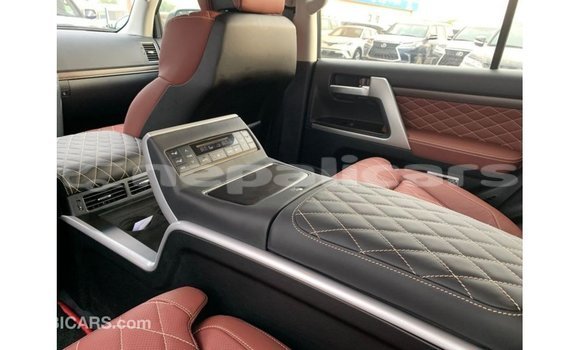 Buy Import Toyota Land Cruiser Black Car in Import - Dubai in Bagmati Buy Import Toyota Land Cruiser Black Car in Import - Dubai in Bagmati