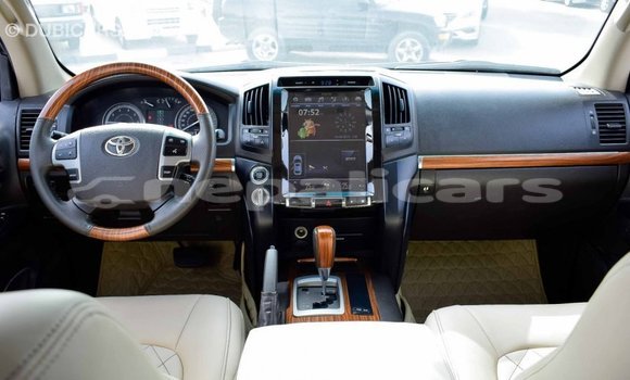 Buy Import Toyota Land Cruiser Other Car in Import - Dubai in Bagmati Buy Import Toyota Land Cruiser Other Car in Import - Dubai in Bagmati