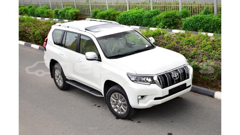 Big with watermark toyota prado bagmati import dubai 3316