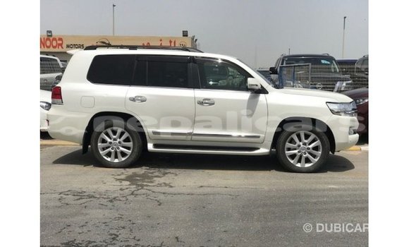 Buy Import Toyota Land Cruiser White Car in Import - Dubai in Bagmati Buy Import Toyota Land Cruiser White Car in Import - Dubai in Bagmati