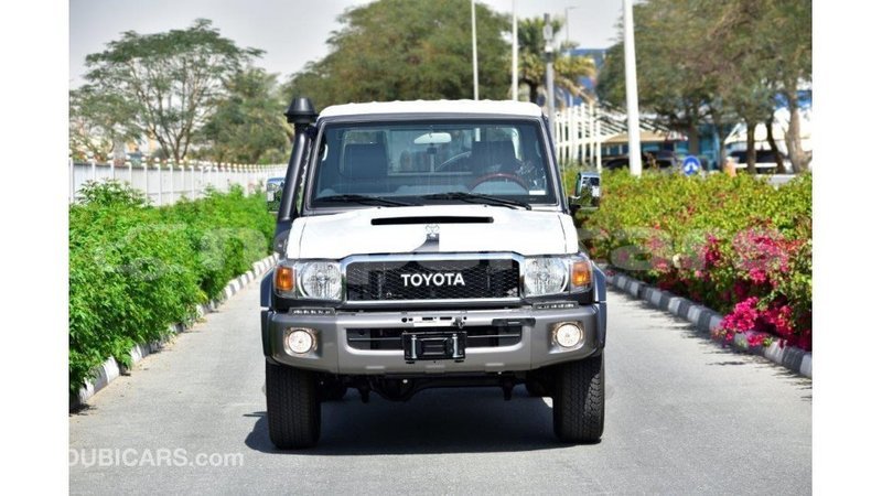 Big with watermark toyota land cruiser bagmati import dubai 3327