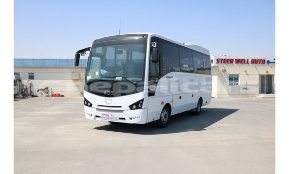 Buy Import Isuzu FTR 850 White Truck in Import - Dubai in Bagmati