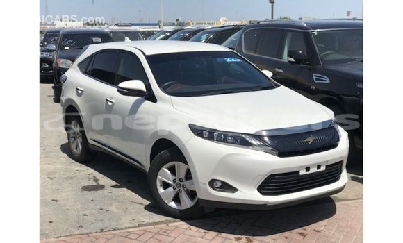 Buy Import Toyota Harrier White Car in Import - Dubai in Bagmati Buy Import Toyota Harrier White Car in Import - Dubai in Bagmati