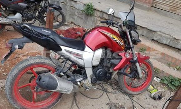 Buy Used Yamaha FZ Red Bike in Kathmandu in Bagmati