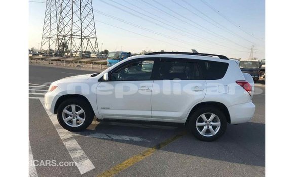 Buy Import Toyota 4Runner White Car in Import - Dubai in Bagmati Buy Import Toyota 4Runner White Car in Import - Dubai in Bagmati
