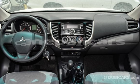 Buy Import Mitsubishi L200 Other Car in Import - Dubai in Bagmati Buy Import Mitsubishi L200 Other Car in Import - Dubai in Bagmati