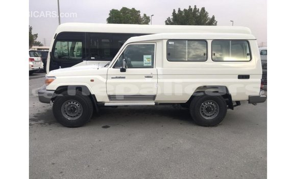 Buy Import Toyota Land Cruiser White Car in Import - Dubai in Bagmati Buy Import Toyota Land Cruiser White Car in Import - Dubai in Bagmati