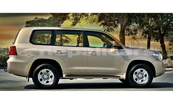 Buy Import Toyota Land Cruiser Other Car in Import - Dubai in Bagmati Buy Import Toyota Land Cruiser Other Car in Import - Dubai in Bagmati