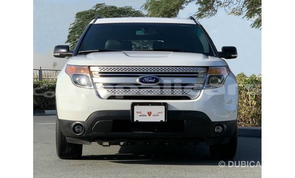 Buy Import Ford Explorer White Car in Import - Dubai in Bagmati Buy Import Ford Explorer White Car in Import - Dubai in Bagmati
