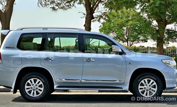 Buy Import Toyota Land Cruiser Blue Car in Import - Dubai in Bagmati Buy Import Toyota Land Cruiser Blue Car in Import - Dubai in Bagmati