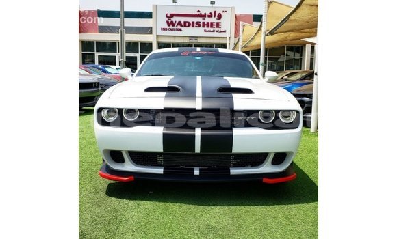 Buy Import Dodge Challenger White Car in Import - Dubai in Bagmati Buy Import Dodge Challenger White Car in Import - Dubai in Bagmati
