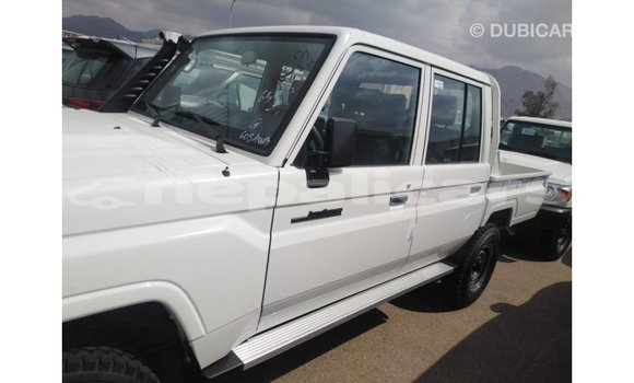 Buy Import Toyota Land Cruiser White Car in Import - Dubai in Bagmati Buy Import Toyota Land Cruiser White Car in Import - Dubai in Bagmati