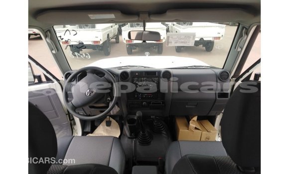 Buy Import Toyota Land Cruiser White Car in Import - Dubai in Bagmati Buy Import Toyota Land Cruiser White Car in Import - Dubai in Bagmati