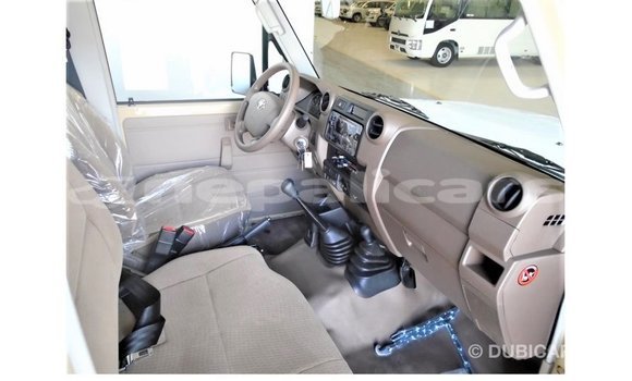 Buy Import Toyota Land Cruiser Beige Car in Import - Dubai in Bagmati Buy Import Toyota Land Cruiser Beige Car in Import - Dubai in Bagmati