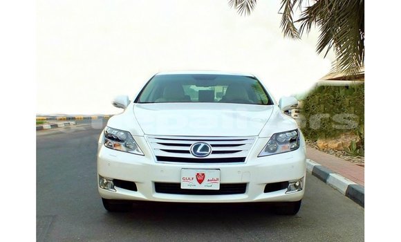 Buy Import Lexus LS White Car in Import - Dubai in Bagmati Buy Import Lexus LS White Car in Import - Dubai in Bagmati