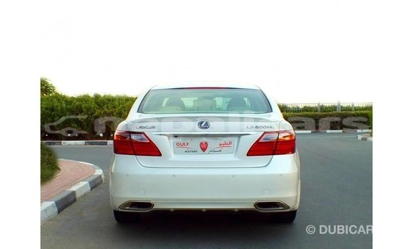 Buy Import Lexus LS White Car in Import - Dubai in Bagmati Buy Import Lexus LS White Car in Import - Dubai in Bagmati