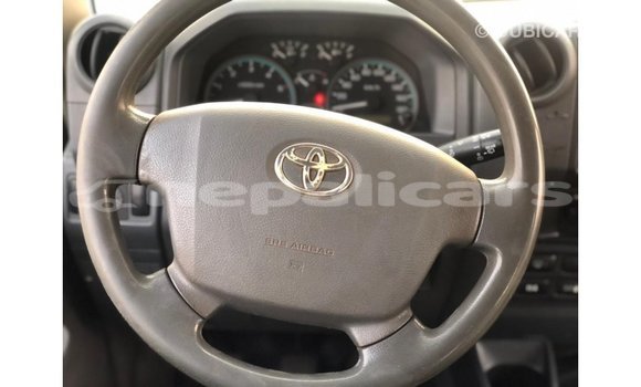 Buy Import Toyota Land Cruiser White Car in Import - Dubai in Bagmati Buy Import Toyota Land Cruiser White Car in Import - Dubai in Bagmati