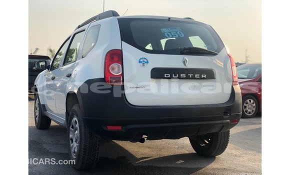 Buy Import Renault Duster White Car in Import - Dubai in Bagmati Buy Import Renault Duster White Car in Import - Dubai in Bagmati