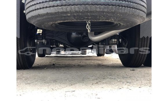 Buy Import Isuzu FTR 850 White Truck in Import - Dubai in Bagmati Buy Import Isuzu FTR 850 White Truck in Import - Dubai in Bagmati