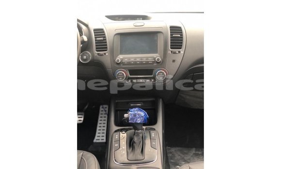 Buy Import Kia Cerato White Car in Import - Dubai in Bagmati Buy Import Kia Cerato White Car in Import - Dubai in Bagmati