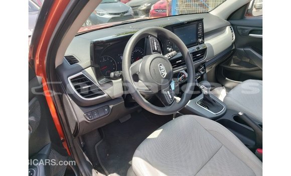 Buy Import Kia Carens Other Car in Import - Dubai in Bagmati Buy Import Kia Carens Other Car in Import - Dubai in Bagmati