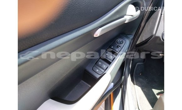 Buy Import Kia Carens Other Car in Import - Dubai in Bagmati Buy Import Kia Carens Other Car in Import - Dubai in Bagmati