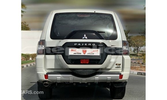 Buy Import Mitsubishi Pajero White Car in Import - Dubai in Bagmati Buy Import Mitsubishi Pajero White Car in Import - Dubai in Bagmati