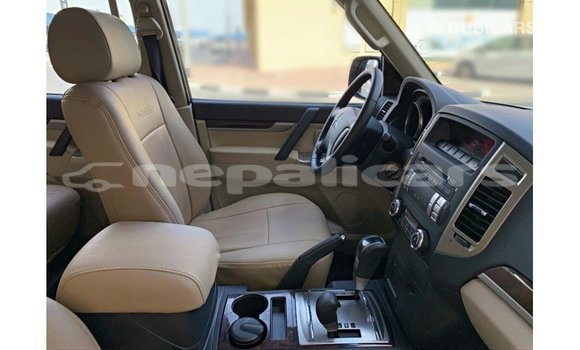 Buy Import Mitsubishi Pajero White Car in Import - Dubai in Bagmati Buy Import Mitsubishi Pajero White Car in Import - Dubai in Bagmati