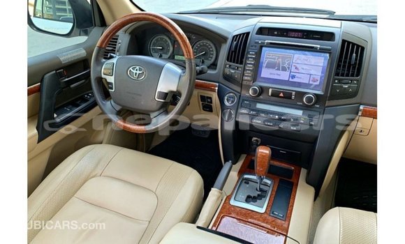 Buy Import Toyota Land Cruiser White Car in Import - Dubai in Bagmati Buy Import Toyota Land Cruiser White Car in Import - Dubai in Bagmati