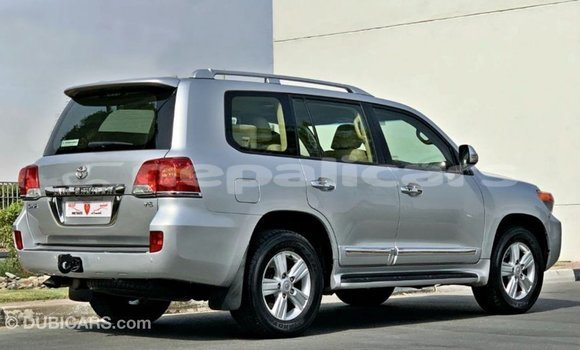 Buy Import Toyota Land Cruiser Other Car in Import - Dubai in Bagmati Buy Import Toyota Land Cruiser Other Car in Import - Dubai in Bagmati