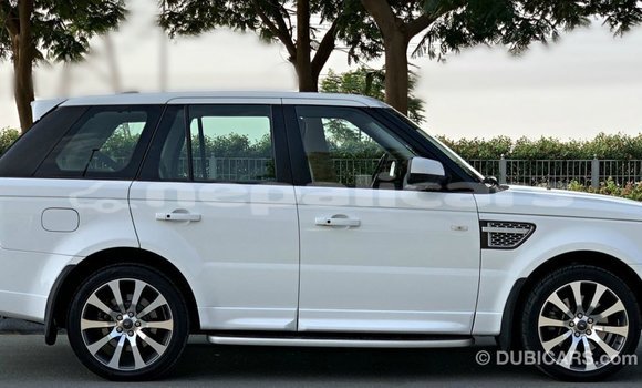 Buy Import Land Rover Range Rover White Car in Import - Dubai in Bagmati Buy Import Land Rover Range Rover White Car in Import - Dubai in Bagmati