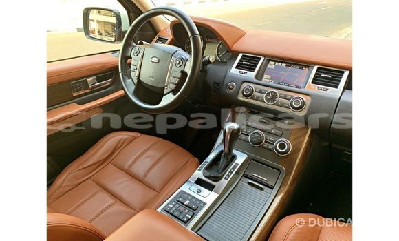 Buy Import Land Rover Range Rover White Car in Import - Dubai in Bagmati Buy Import Land Rover Range Rover White Car in Import - Dubai in Bagmati