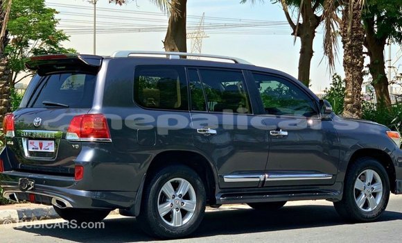 Buy Import Toyota Land Cruiser Other Car in Import - Dubai in Bagmati Buy Import Toyota Land Cruiser Other Car in Import - Dubai in Bagmati